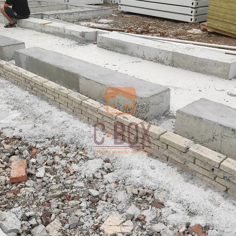  Foundation of container house